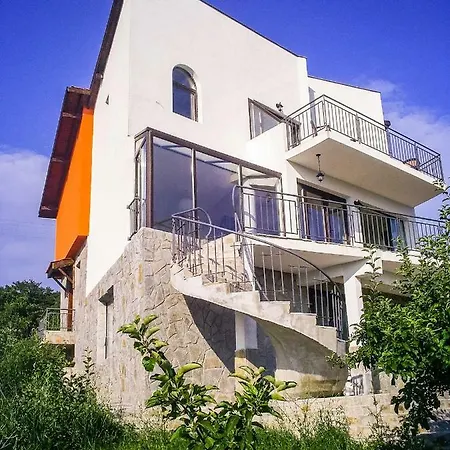 Deluxe With Sun Terrace Overlooking The Sea