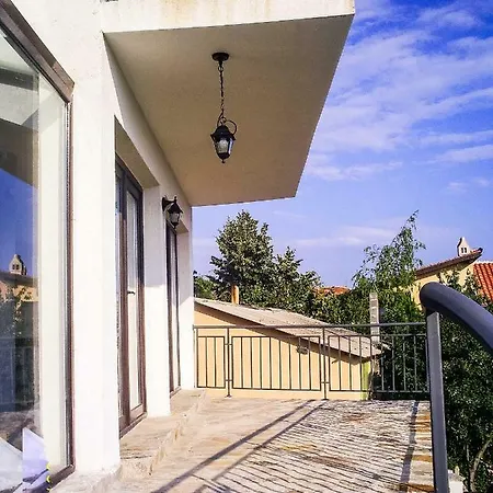 펜션 Deluxe With Sun Terrace Overlooking The Sea *